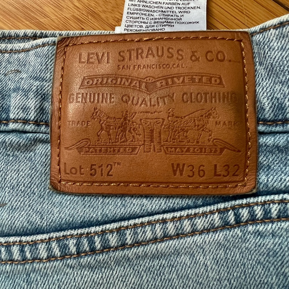Levi's 512 Men's Blue Jeans